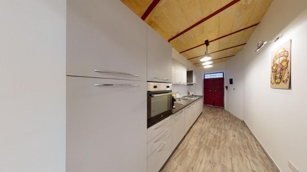 Central Valletta - 1 Bedroom Maisonnette Экстерьер фото