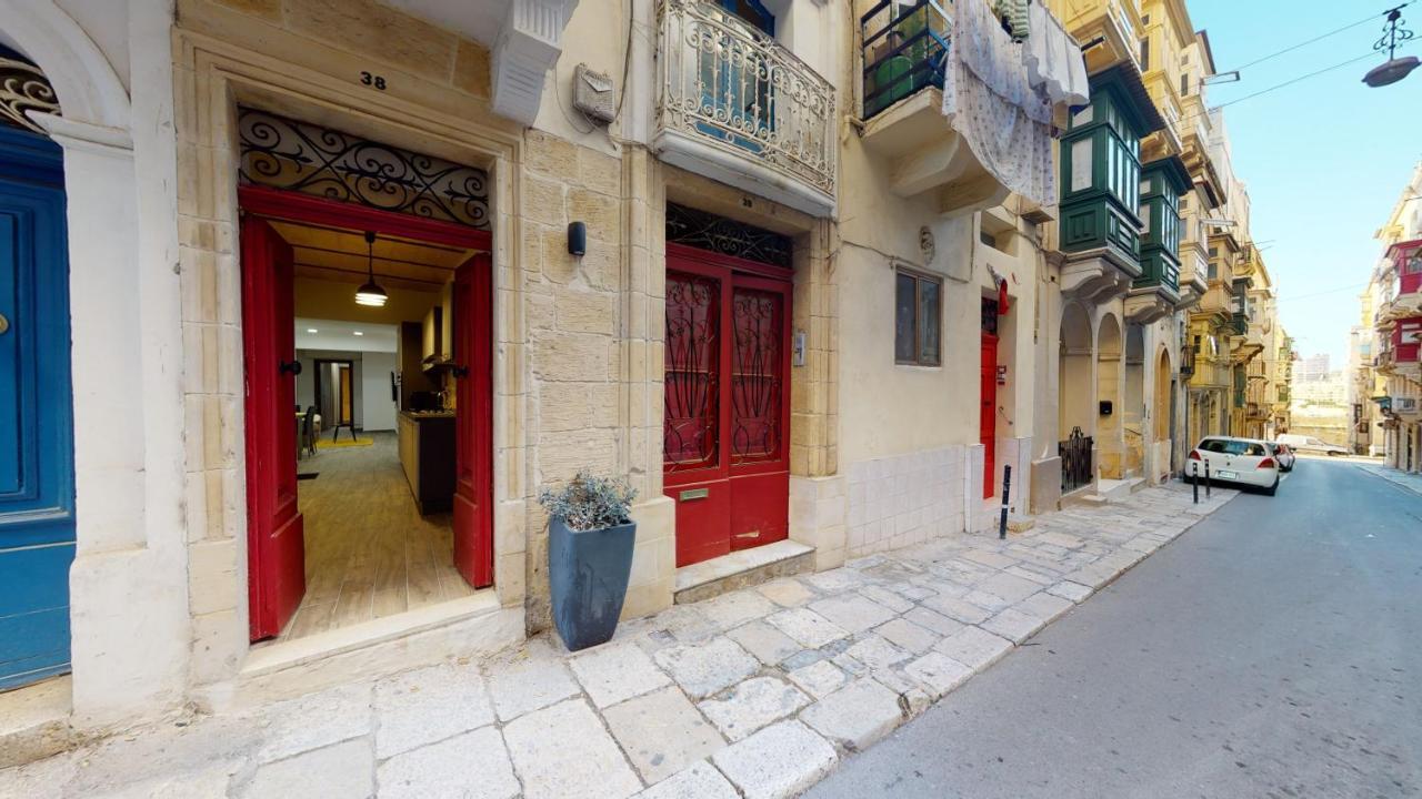 Central Valletta - 1 Bedroom Maisonnette Экстерьер фото